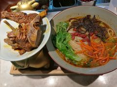 -百春原湖南牛肉粉(百联世纪店)