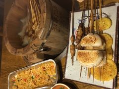 -聚串门儿·东北烧烤(信义坊店)