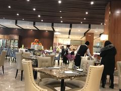 大堂-云海轩·海鲜自助-河北云瑧世纪大饭店1F