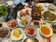 -益百岁牛尾汤(香山路店)