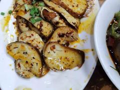 -八一路好吃街(雨田商务大厦店)