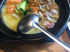 -吴越荣记苏州菜·松鼠桂鱼100%活鱼现做(斜塘老街店)
