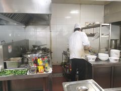 -钱万兴(塔园路店)