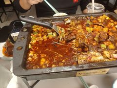 -江边城外烤全鱼(世茂广场店)