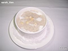 奶油蘑菇汤-伯豪瑞廷酒店-天伦阁西餐厅