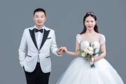 点击看大图 -唯一旅拍·颂当代影像艺术中心(上城店)