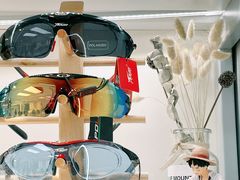 -潘多拉眼镜·蔡司依视路明月(潘家园店)