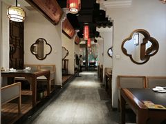 -万重锦·人文川菜馆(骡马市店)