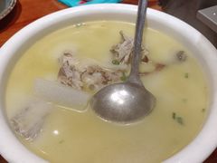 -明丰小渔馆(明月路店)