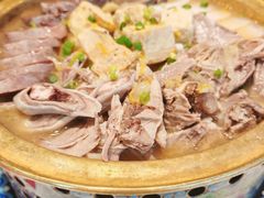 -八大碗·地道东北菜(白塔堡店)