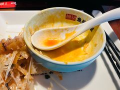 -魏铭鱼头捞饭(晋阳路店)