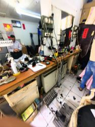 -兰建理发店