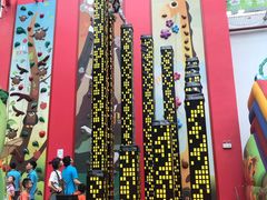 -蒙特利亲子乐园