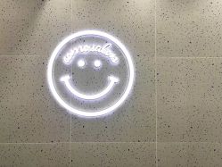 -COMO SALON 烫染可茉发型