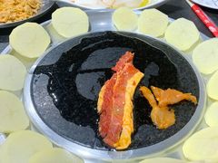 -韩山城石板煎肉店(江景之都店)