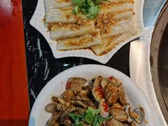 -袁小二大东北铁锅炖(吉祥村总部)