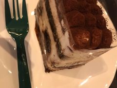 -星巴克臻选(莘庄仲盛店)