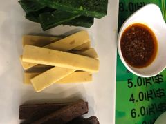 -令氏家外家周秦食府(高新店)