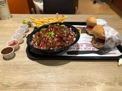 -The Habit Burger Grill 哈比特汉堡(爱琴海店)