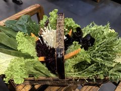 -南门四季铜锅涮肉(左家庄店)
