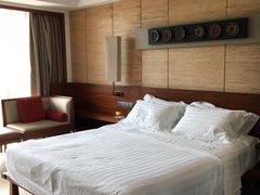 -三亚湾海居铂尔曼度假酒店