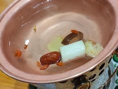-额尔敦传统涮.冰煮羊火锅(乌兰察布体育场店)