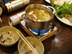 -香园自助小火锅