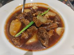鲍汁萝卜牛腩煲-留半山·香港食堂(啦啦宝都店)