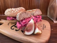 -Catch Bagel(芳草地店)