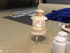 -亮马河饭店翠雅咖啡厅