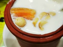 水牛奶炖木瓜莲子-民信老铺(华盖路店)