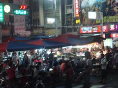 -六合夜市