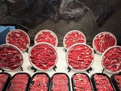 -雍容荟帝王蟹活龙虾展台自助(IFS黑金店)