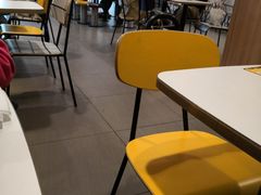 -麦当劳(莘松路芭比伦DT店)