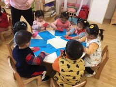 -小象托育