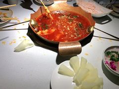 -墨居上隐·院子里火锅(峨眉店)
