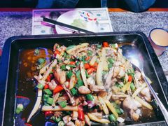 炭烧牛蛙平锅紫苏味-蘭奢雅集·江浙菜(青山江滩店)