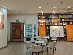 -怡莱精品酒店(苏州新区何山地铁站店)