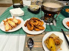 -金马门国际美食百汇(珞喻路店)