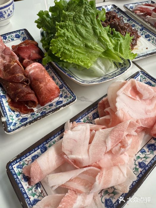 大槐树烤肉馆图片