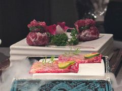 -左庭右院鲜牛肉火锅黑金店(陆家嘴中心店)