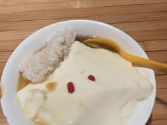 -周小波重庆小面·重庆名小吃(邹容路店)