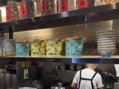 -小杨生煎(白玉兰广场店)
