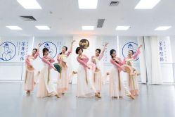 -深舞形体民族舞蹈工作室