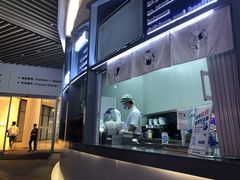 -蔻蔻椰·鲜萃椰子水(COCO Park店)
