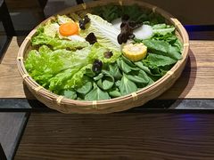 -尚尚仙·酸汤猪手·猪肚鸡火锅(华联万柳购物中心店)