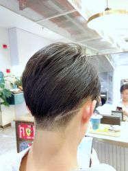 -PE SALON