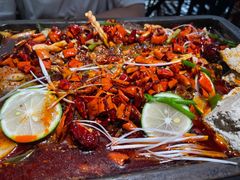 -探鱼·鲜青椒爽麻烤鱼(银泰城店)