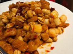 -辣尚瘾·烤鱼·新川菜(牡丹园直营店)