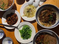 -沪西老弄堂面馆(定西路店)